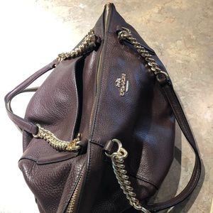 EUC... Spacious Authentic Coach Handbag